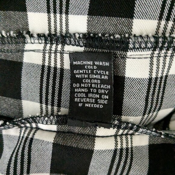 RUE21 Black/White Plaid Stretchy Mid-Length Blazer Jacket; Size M - Picture 5 of 5